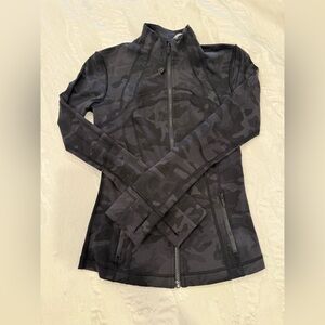 Lululemon camo black grey Define Luon jacket size 4